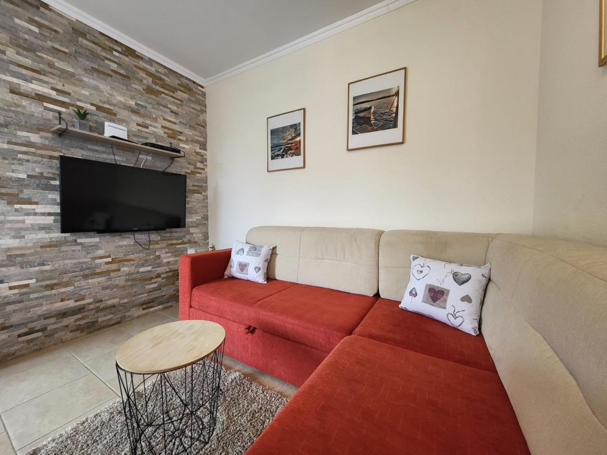 Holiday Home Duje Mali Iz Luaran gambar