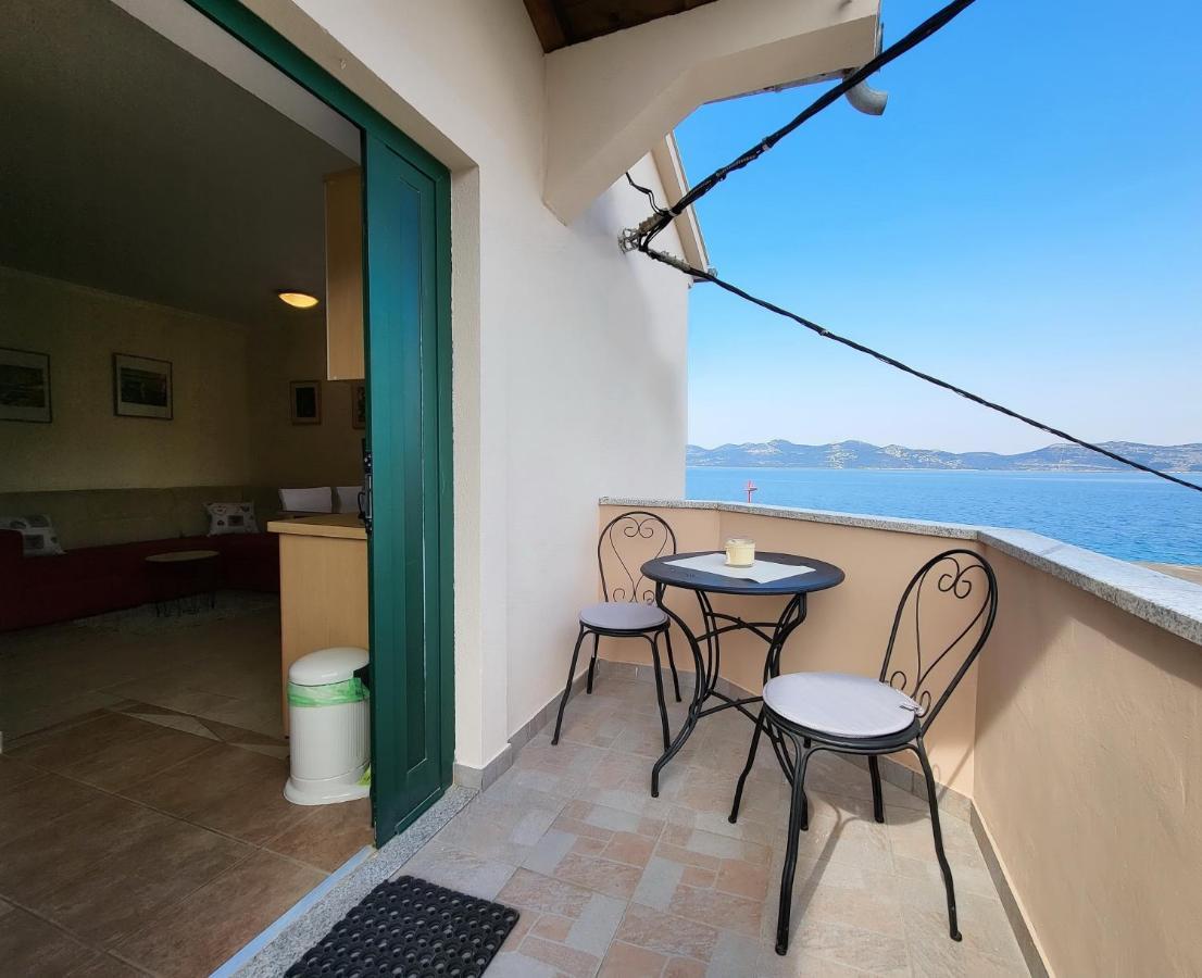 Holiday Home Duje Mali Iz Luaran gambar